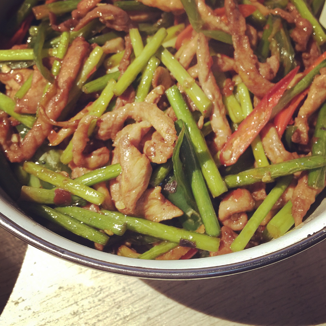 蒜薹炒肉丝