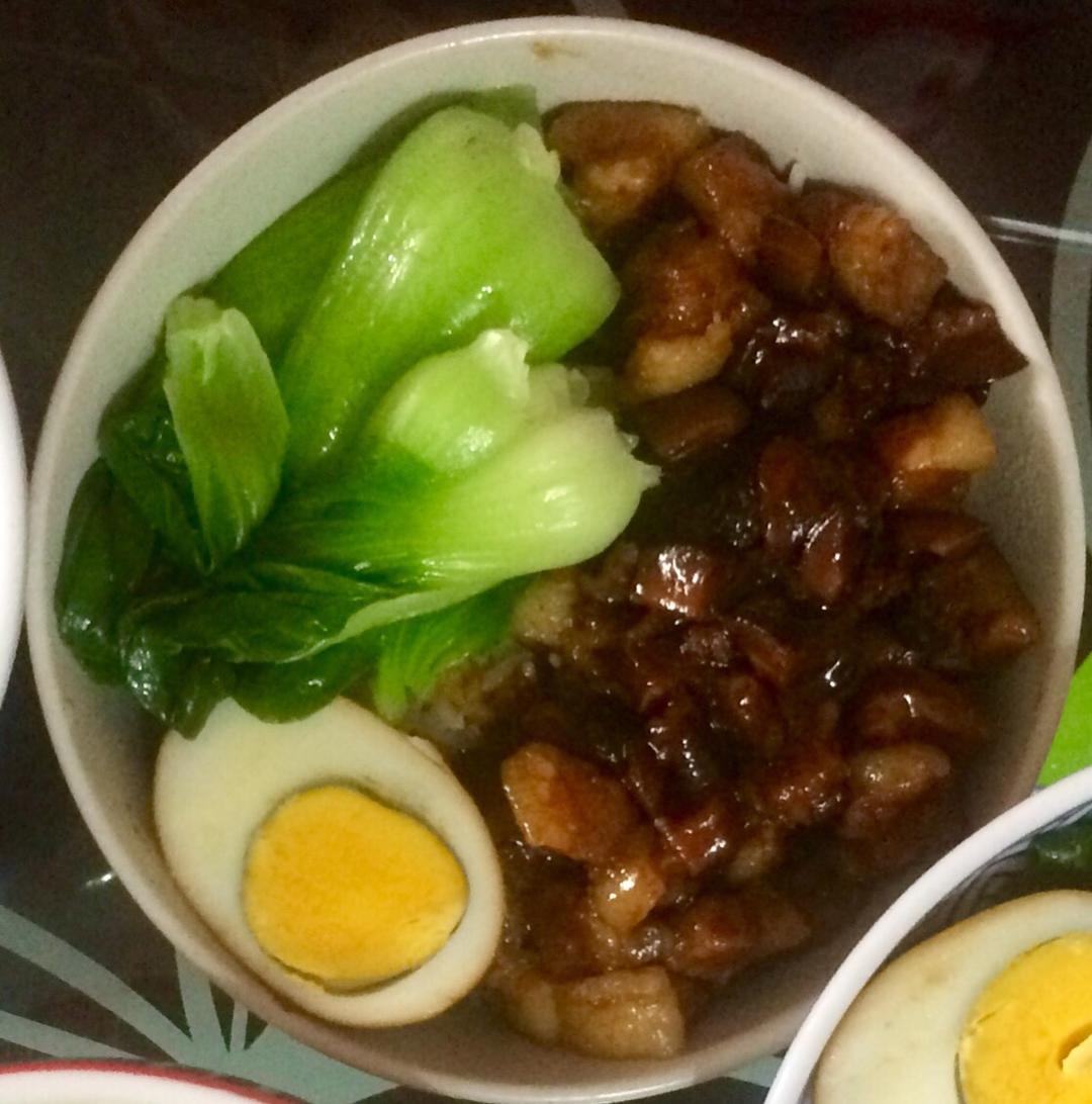 【卤肉饭】