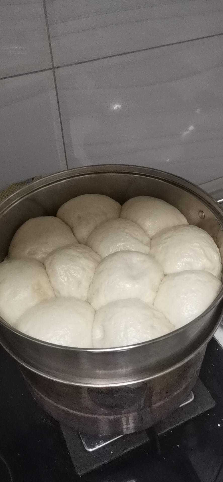 冬天蒸馒头这样发面 快速又简单 蒸出的馒头蓬松煊软又有嚼劲儿 附细节视频详解