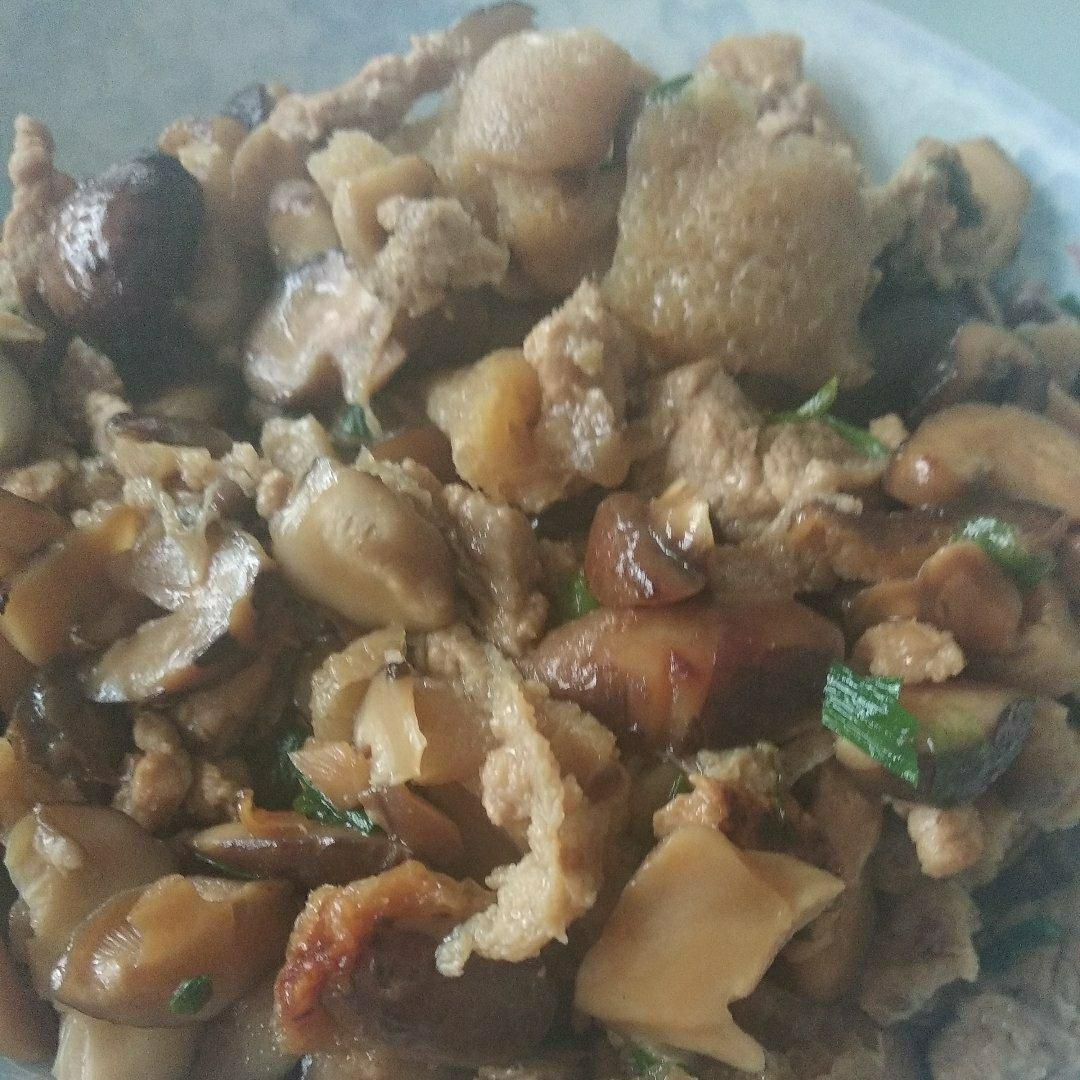 香菇苔干肉丝