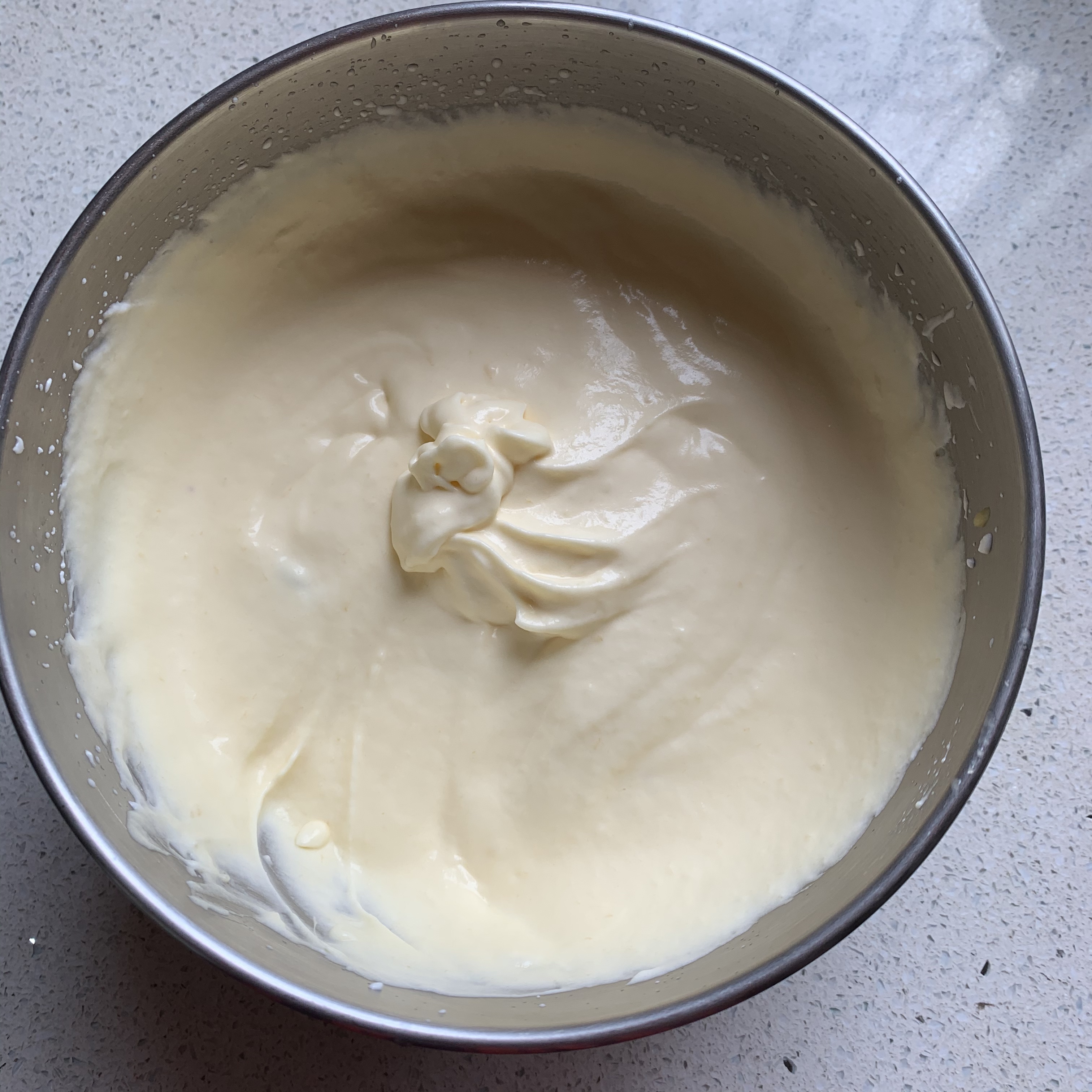 免翻拌～无需蛋黄的芒果酸奶冰激凌的做法 步骤5