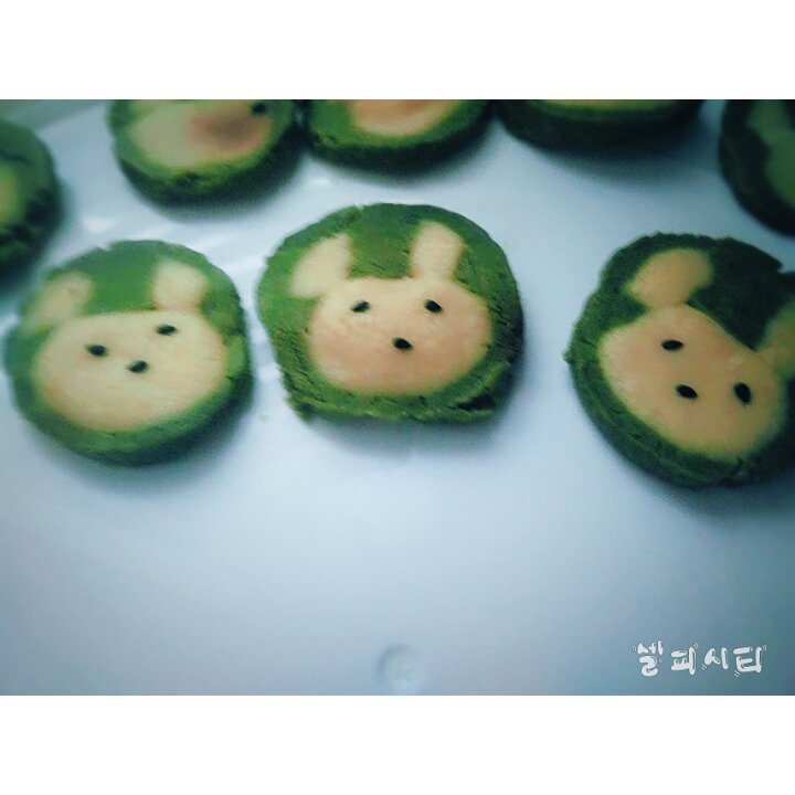 抹茶兔兔曲奇（比熊猫简单！超详细实物图+超良心手绘图）