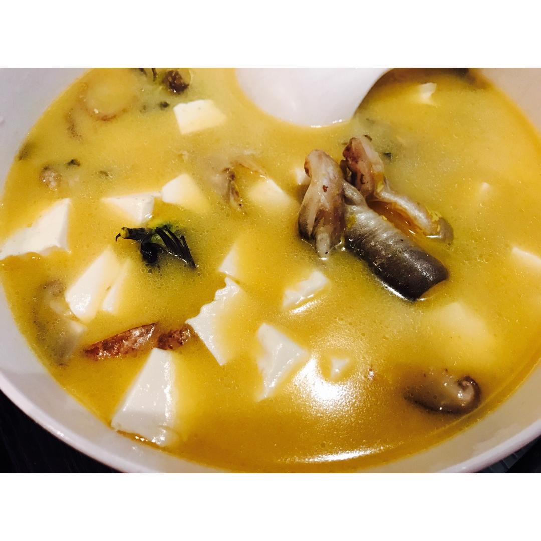 苹果在唱歌做的黄刺鱼炖豆腐