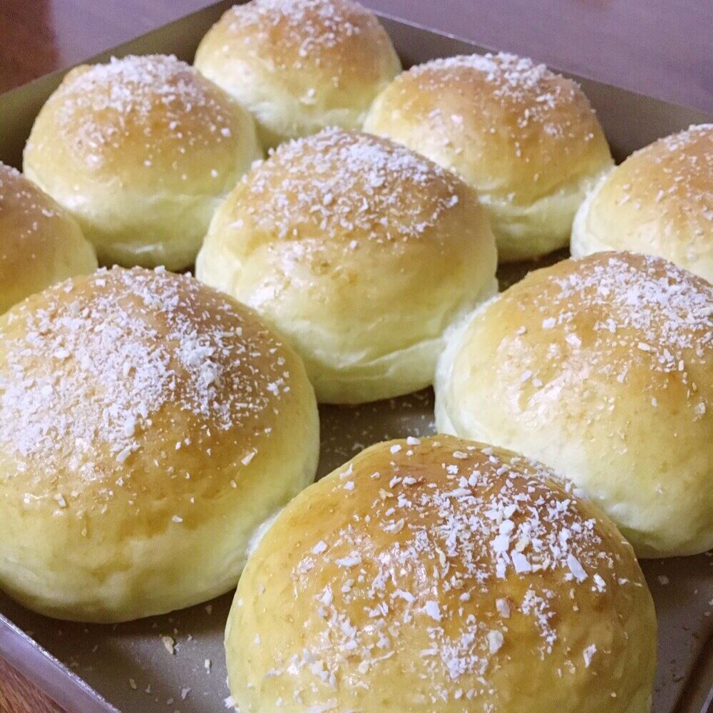 猫猫的小厨房做的柔软看得见—超软香甜椰蓉小面包