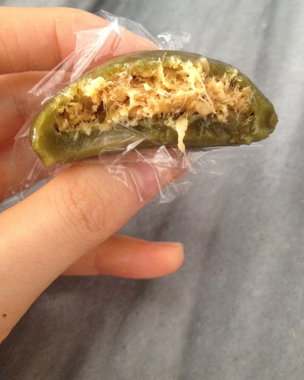网红青团～～咸蛋黄肉松青团