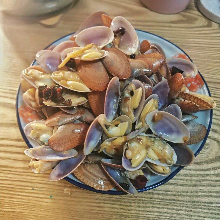 厨师长教你：“香辣花甲”的家常做法，好吃的停不下来