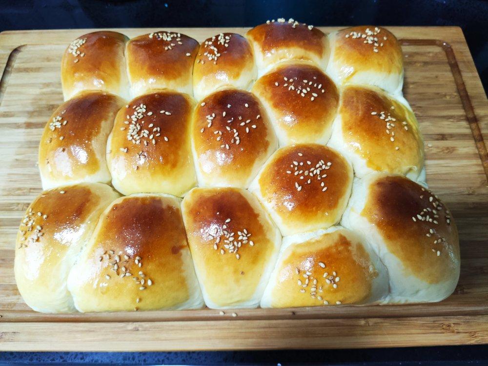 一次性发酵鲜奶油小面包