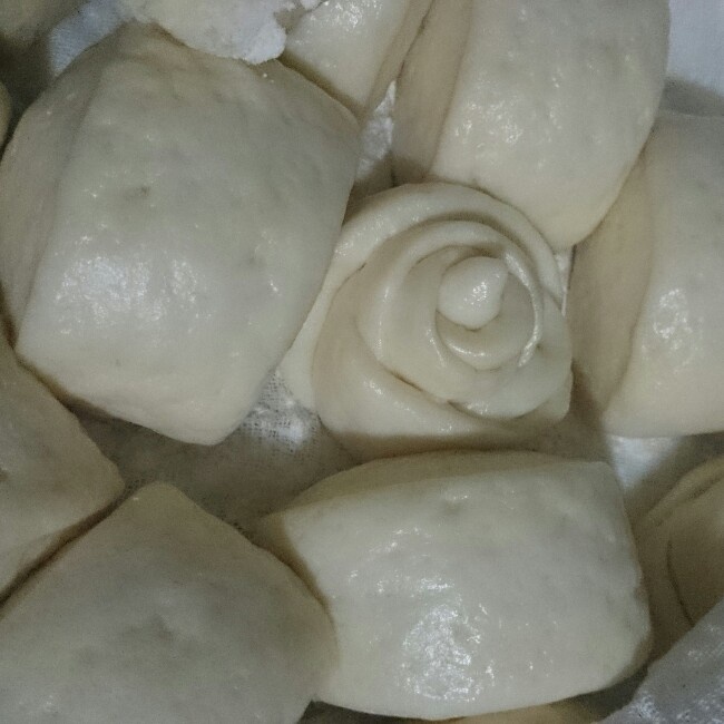 面包机版超松软牛奶馒头