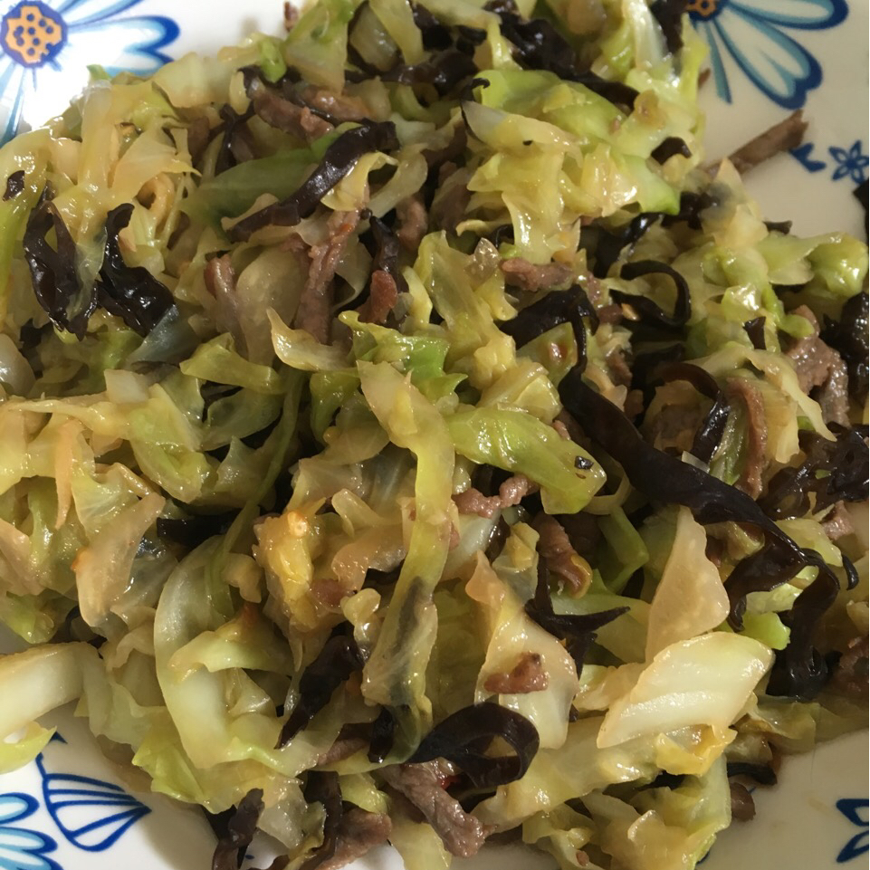 包菜粉丝炒鸡蛋