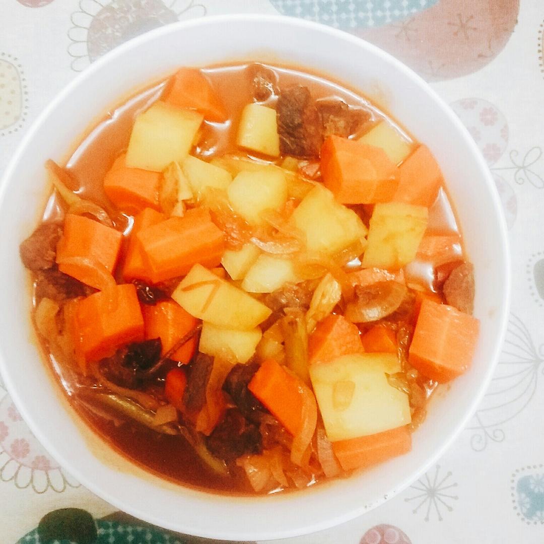 红烧牛肉土豆 （独家秘制）