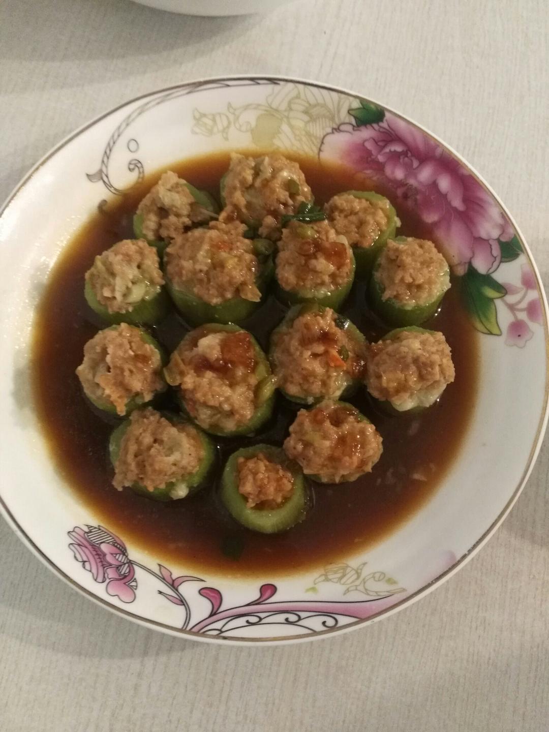 丝瓜酿肉丸