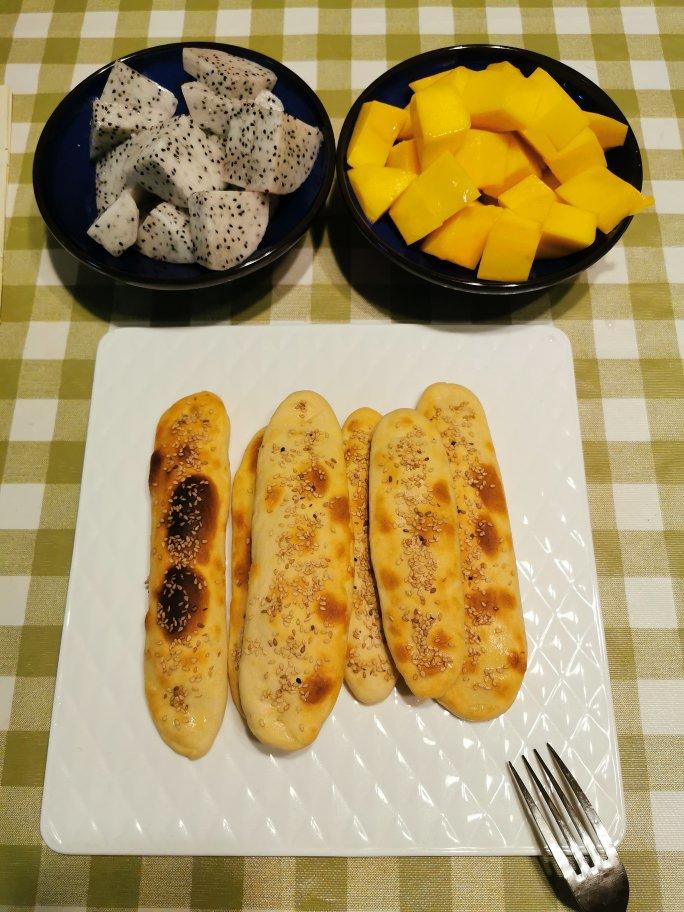 不用发面，简单易做，酥脆可口的空心糖烧饼