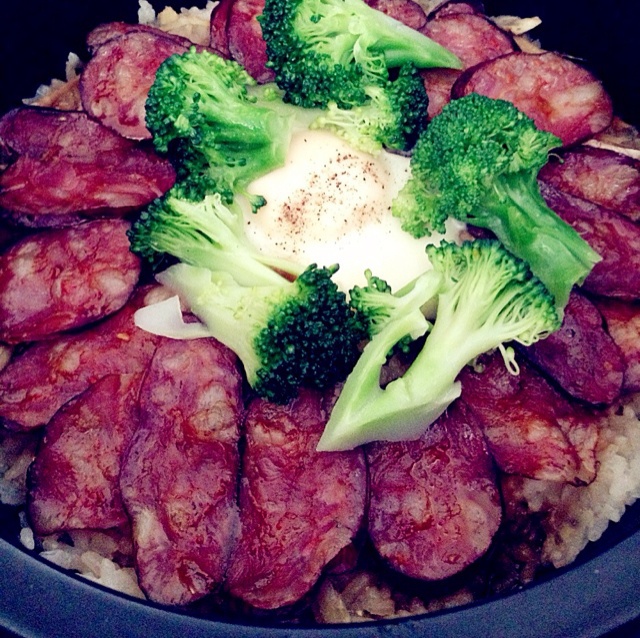 腊肠煲仔饭