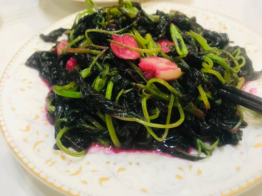 清炒红苋菜（简单菜也有窍门，一看就明白）