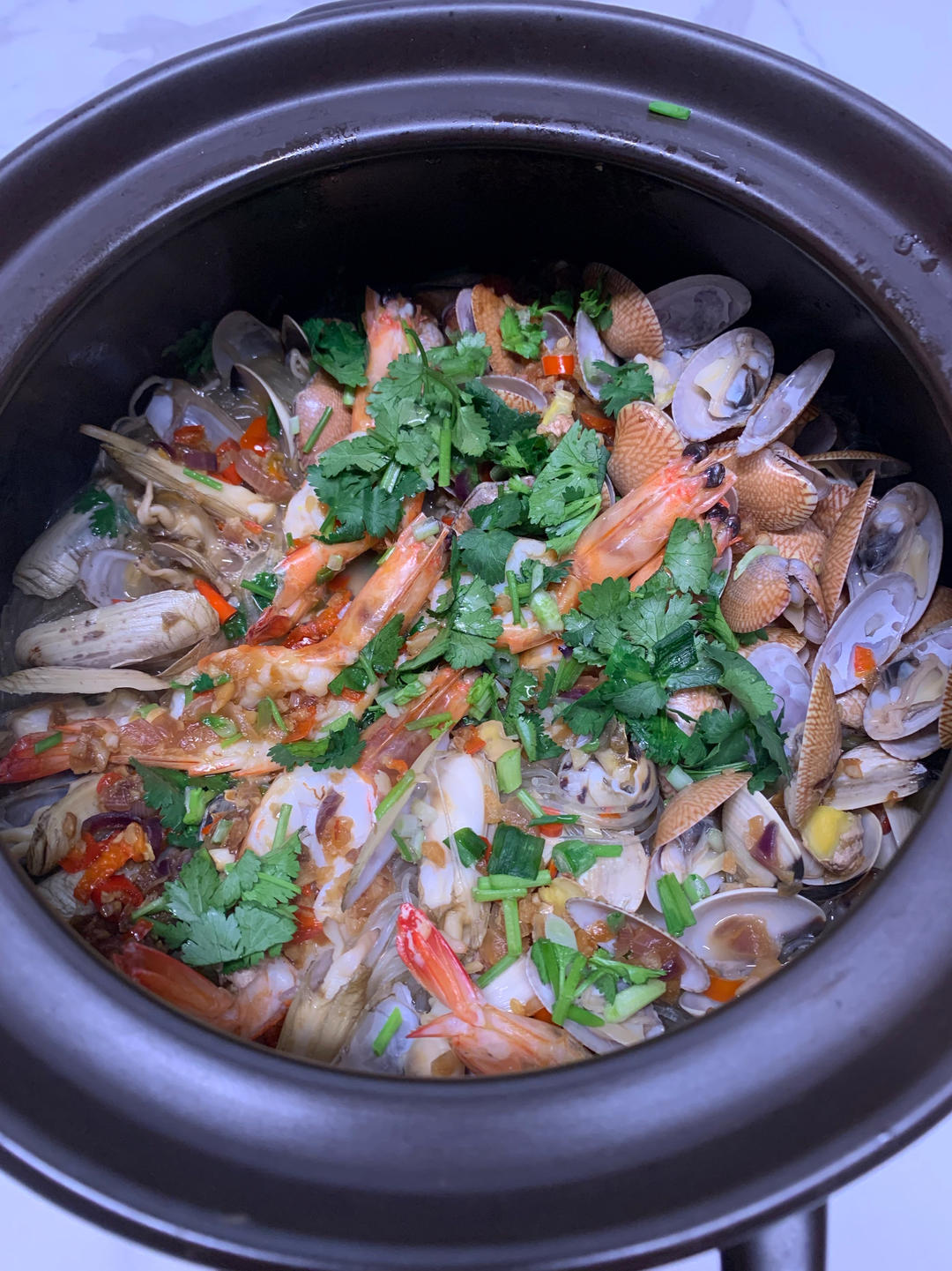 💥鲜美多汁～海鲜蒜蓉粉丝煲！好吃到爆