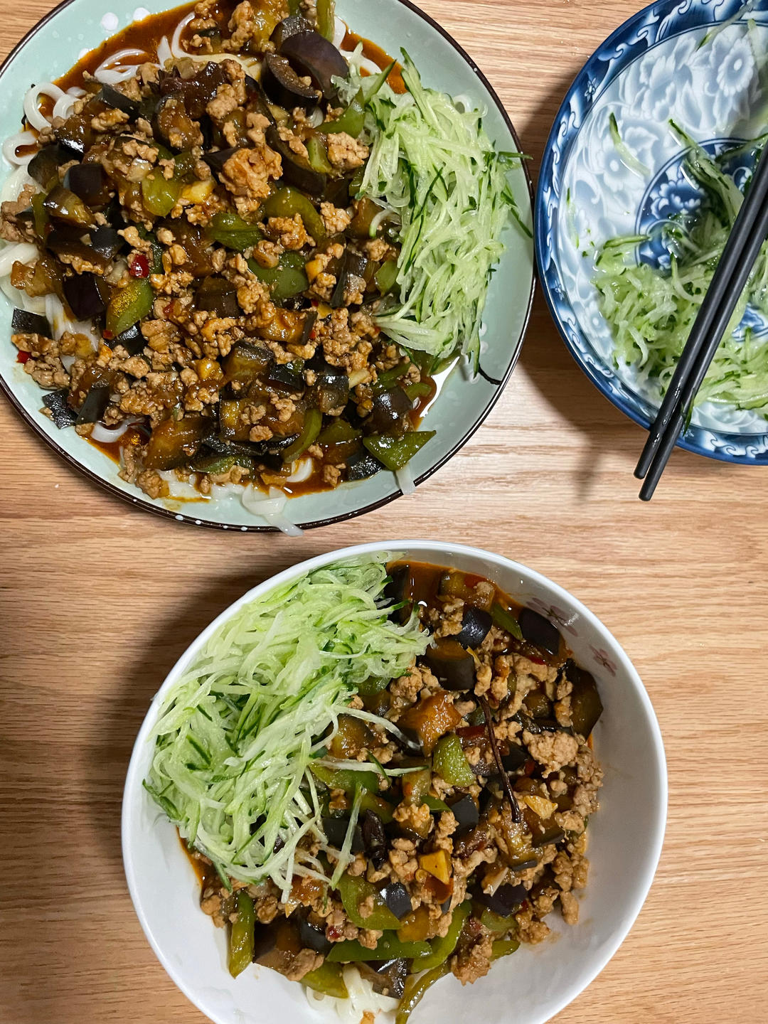 茄丁肉酱打卤面