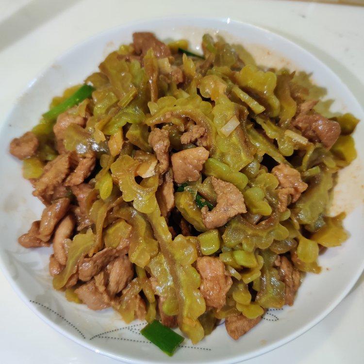 苦瓜炒肉