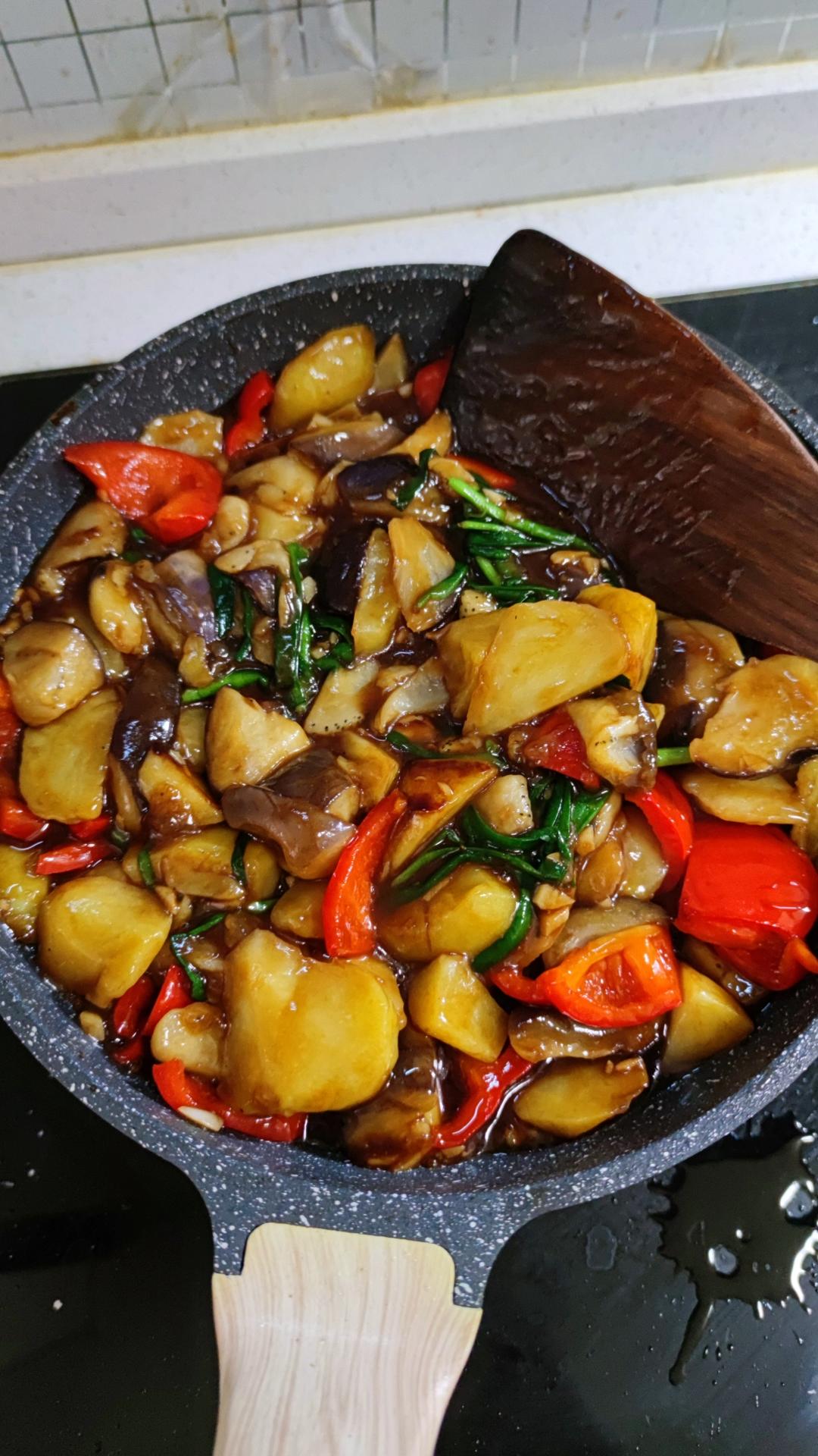 超级下饭的地三鲜