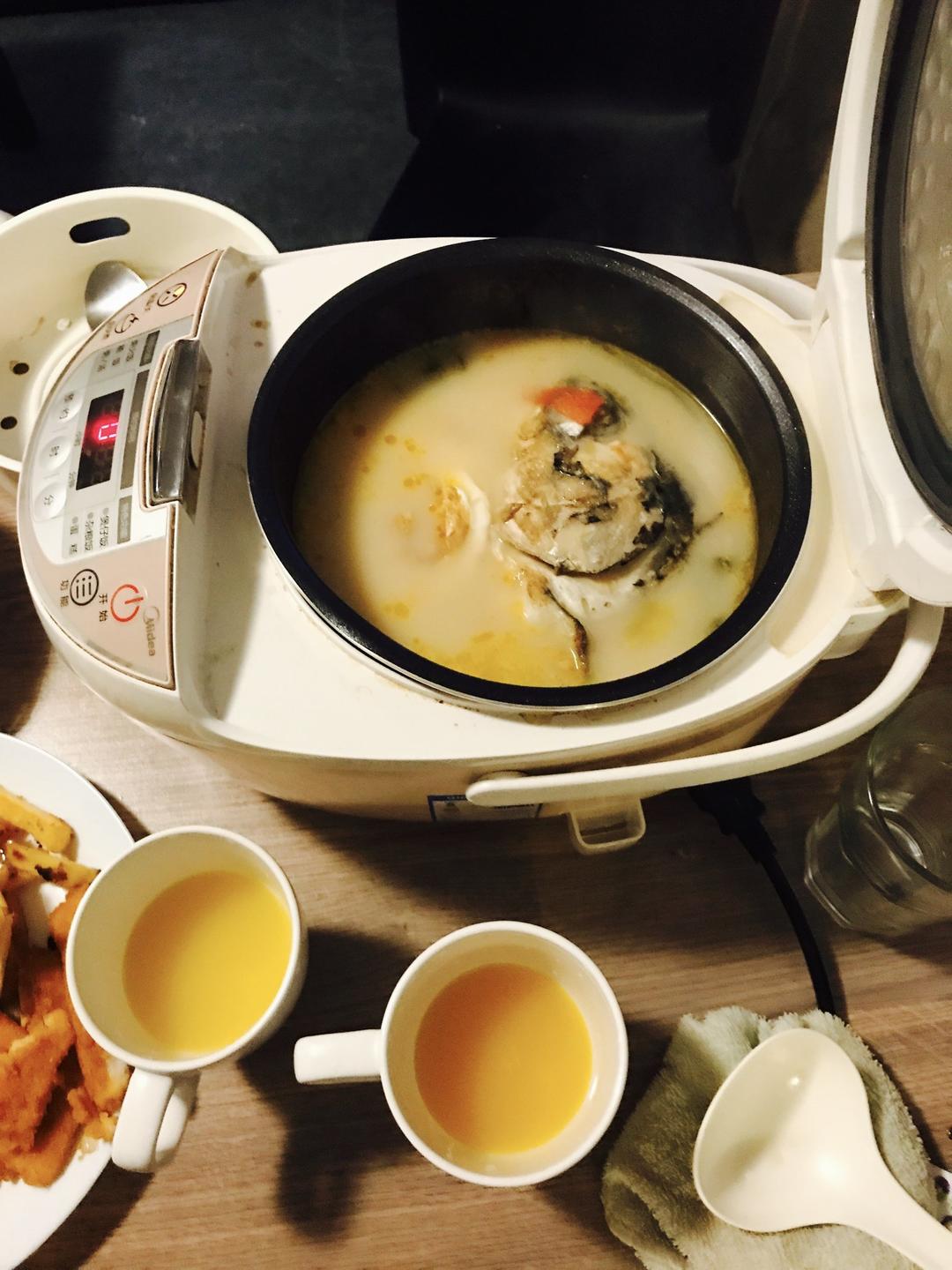 番茄三文鱼汤