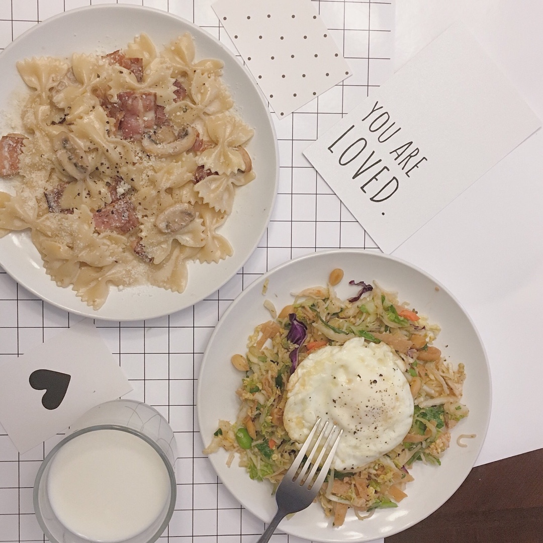 白蘑菇奶油培根意面