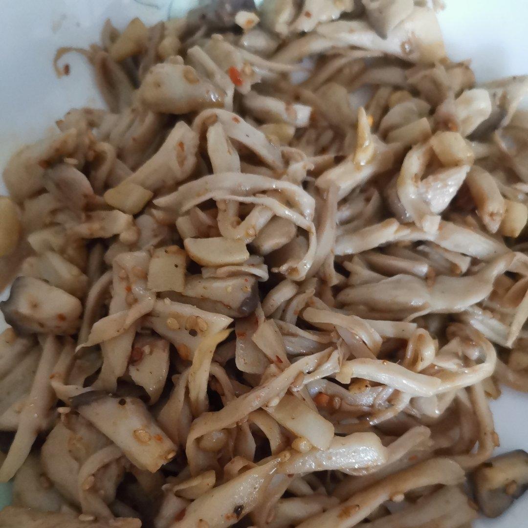 会上瘾的手撕杏鲍菇