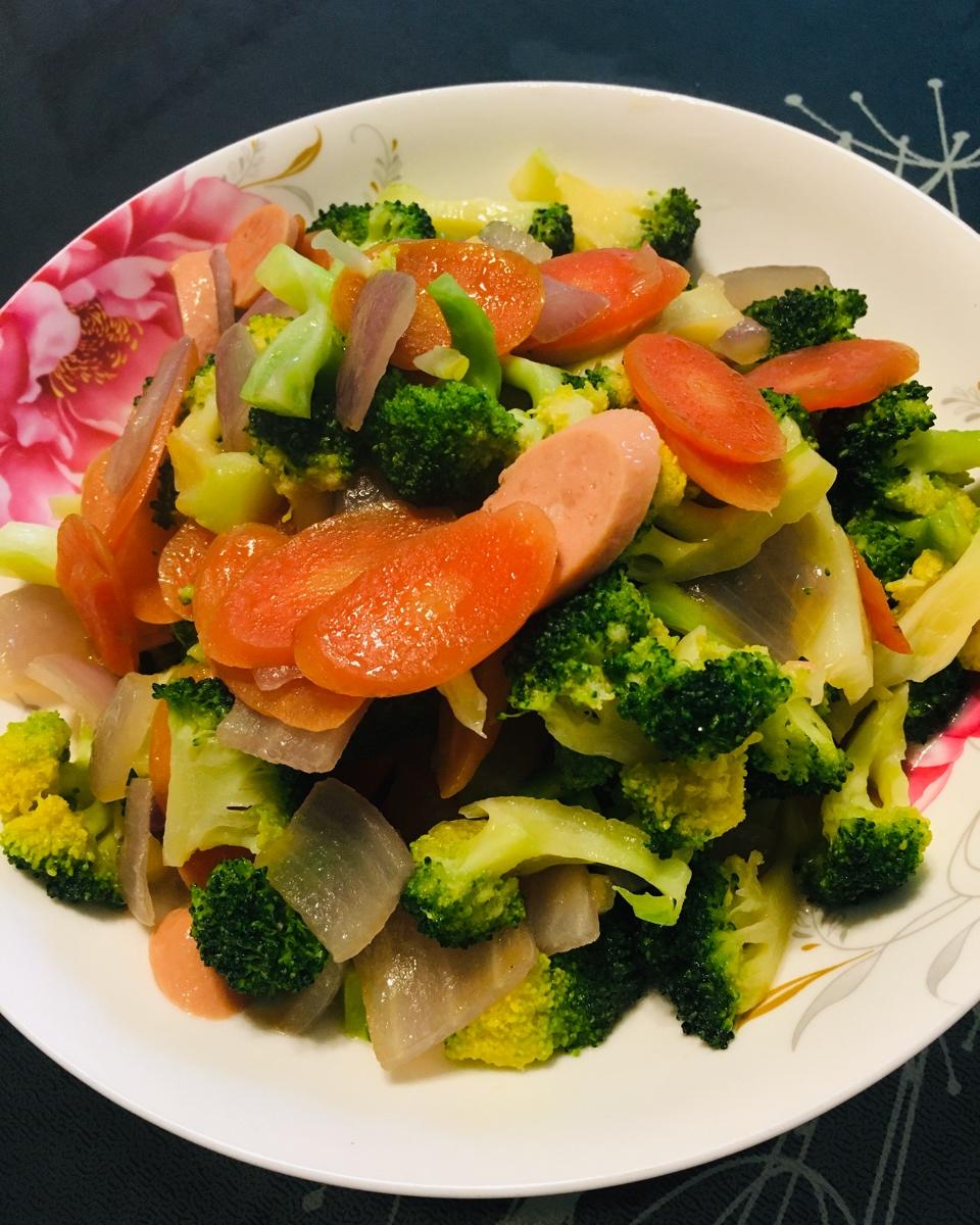 西兰花小炒胡萝卜