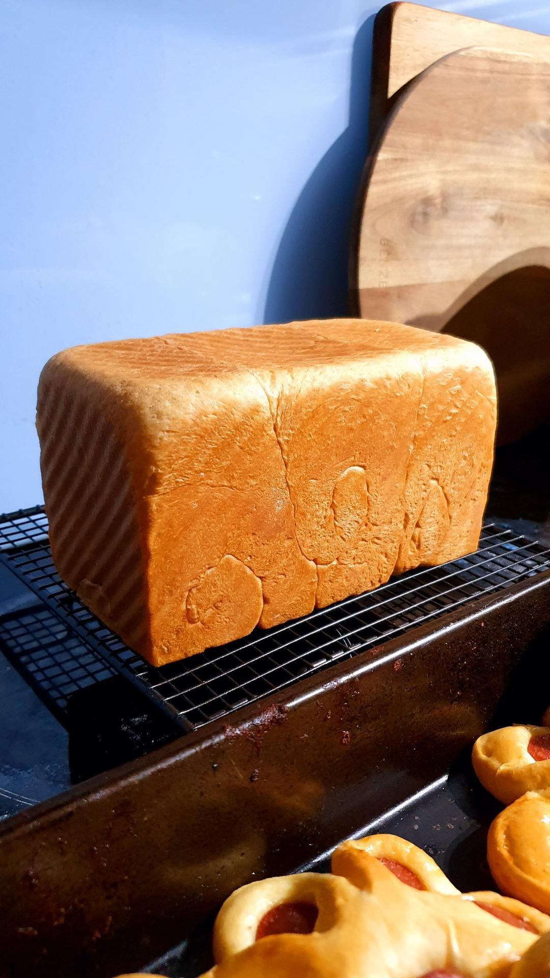 软香弹的北海道吐司（淡奶油消耗）