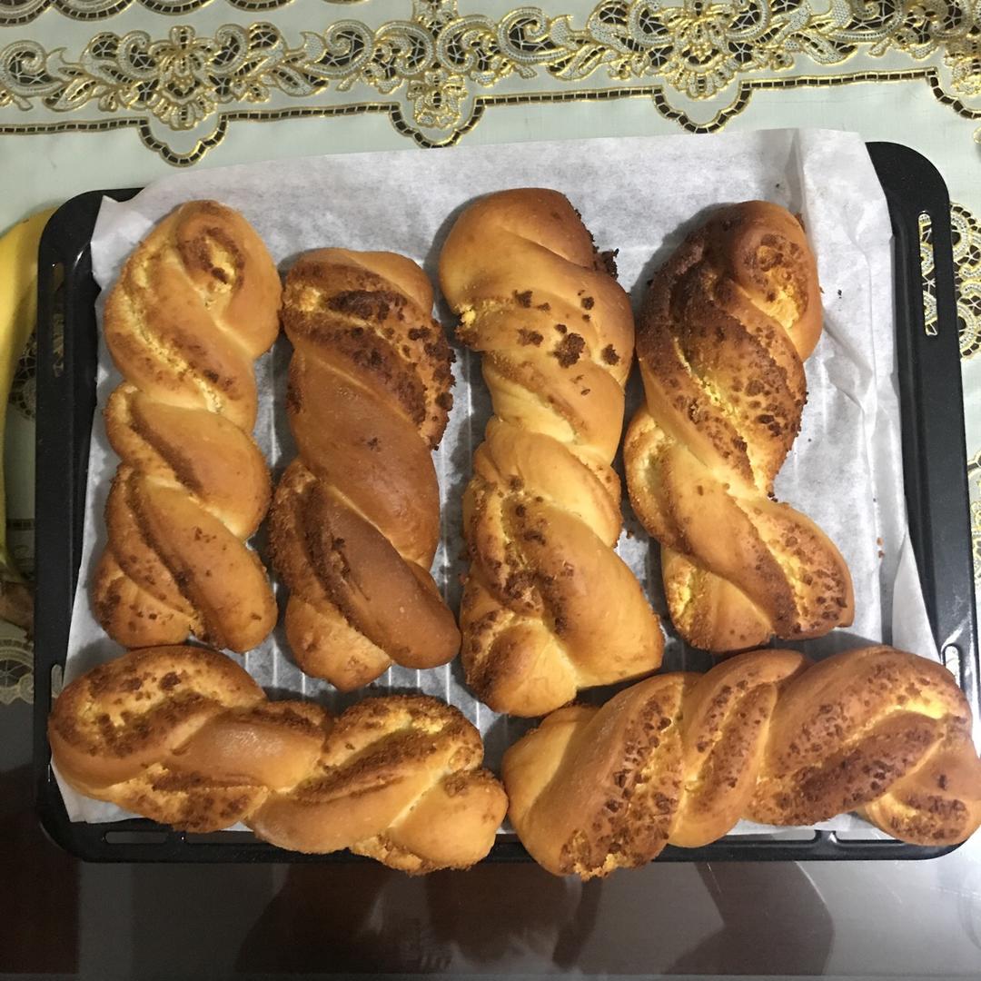 椰蓉奶棒面包
