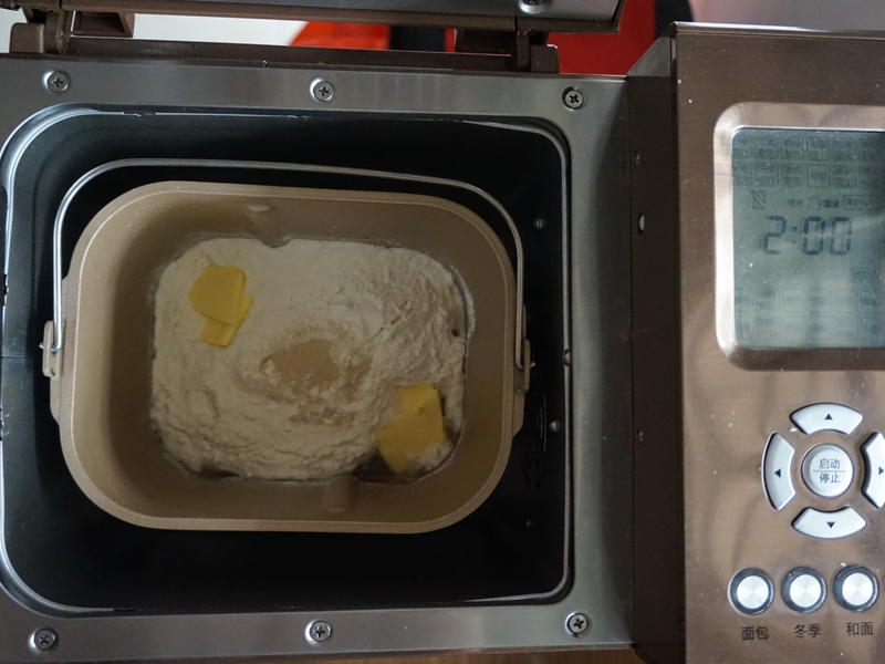 纯奶手撕吐司的做法 步骤1