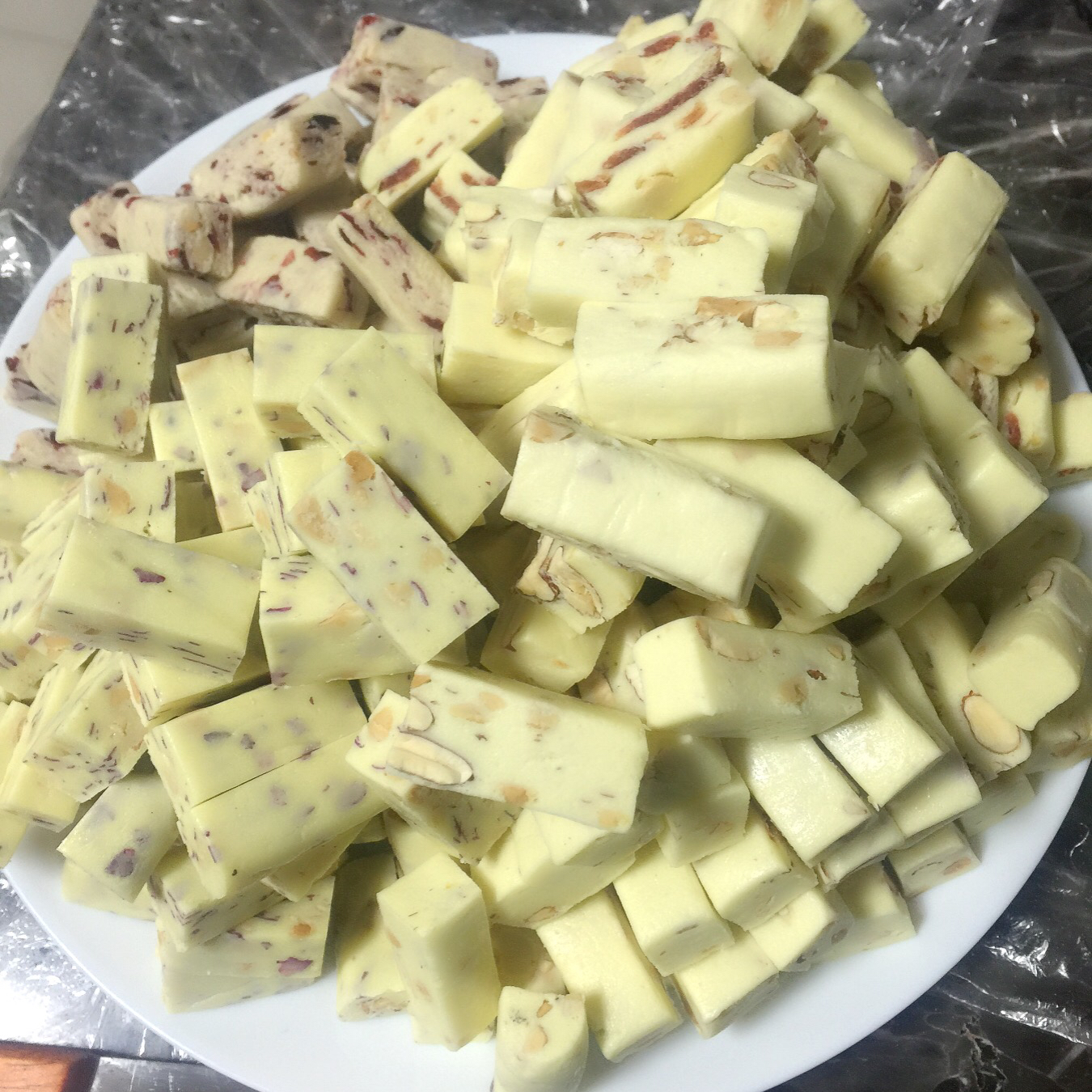 多味花生牛轧糖