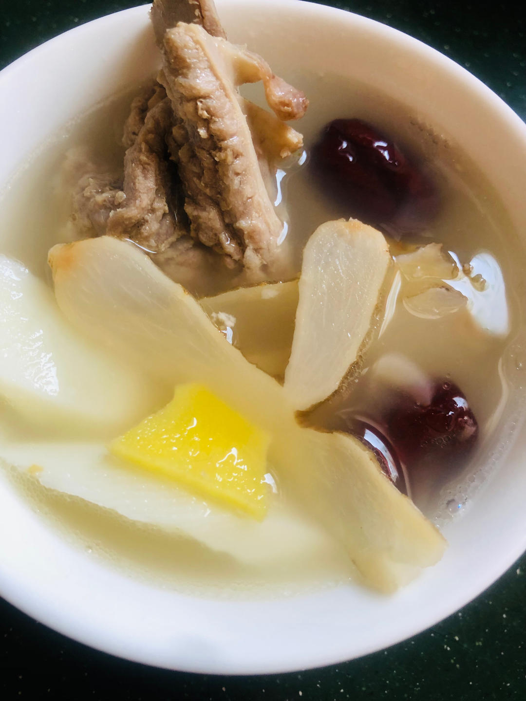 玉竹山药排骨汤（女性护肤汤）