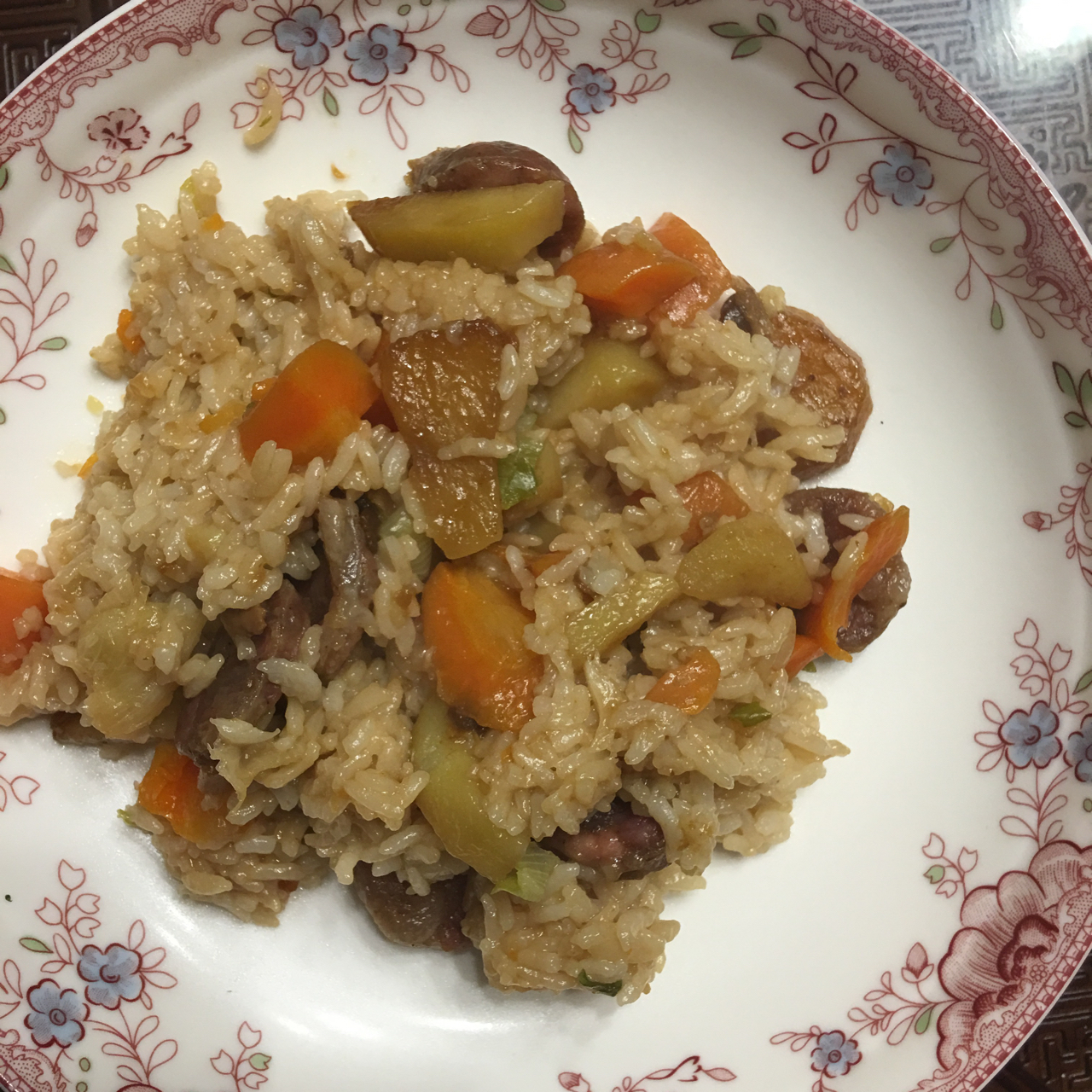 土豆焖饭（电饭锅版）