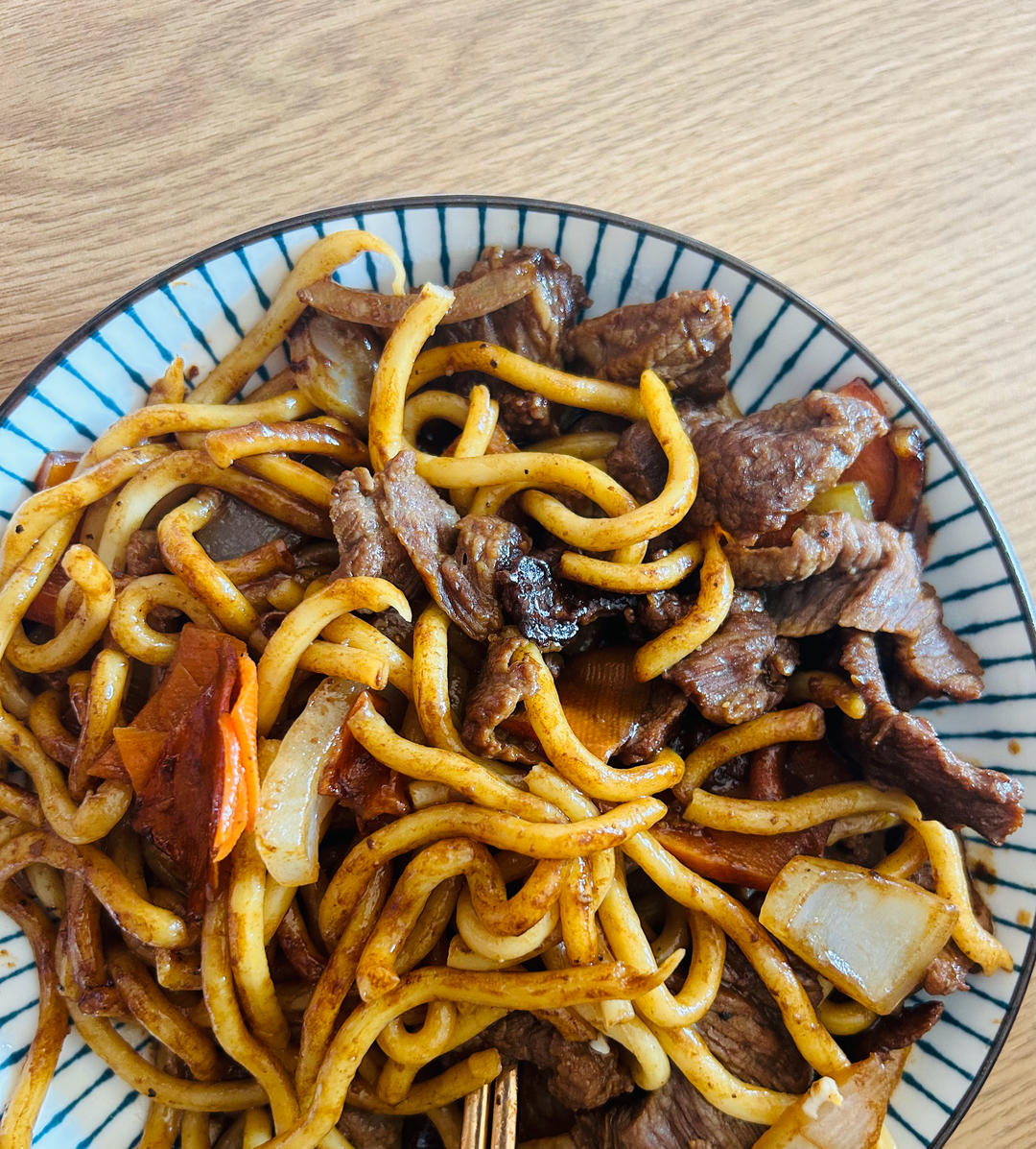 ㊙️巨好吃的‼️黑椒牛肉乌冬面‼️好吃到舔盘
