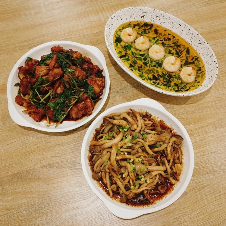 菠菜虾仁蒸蛋