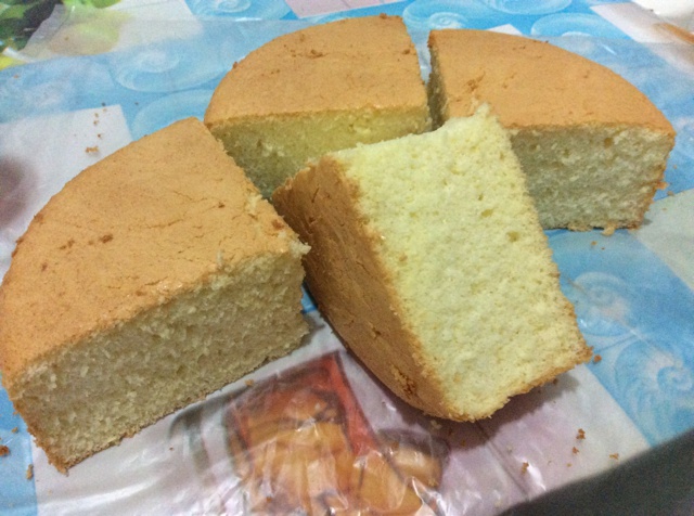 超简单完美戚风蛋糕（6寸2蛋）附打发、翻拌、脱模视频