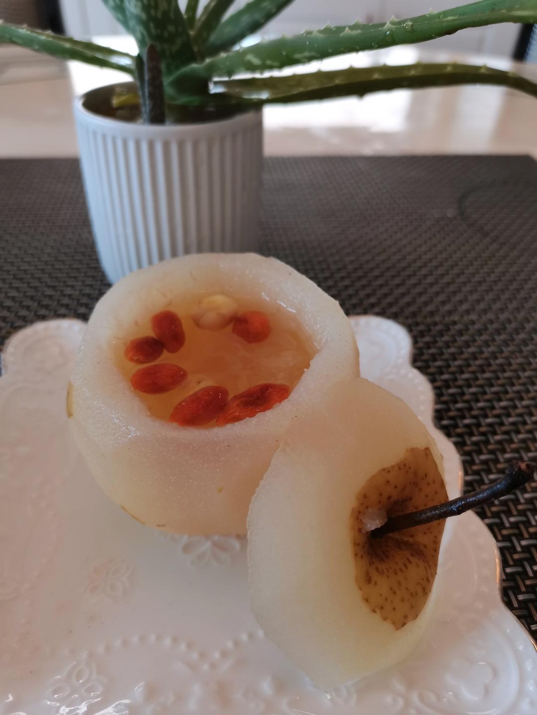 教你在家做冰糖雪梨，不用煮不用炖，做法简单一看就会