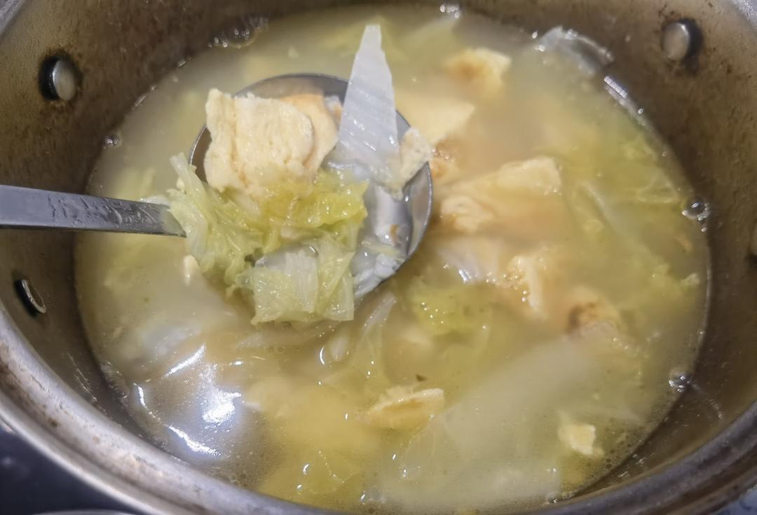 看着平平无奇却很鲜美的白菜鸡蛋汤