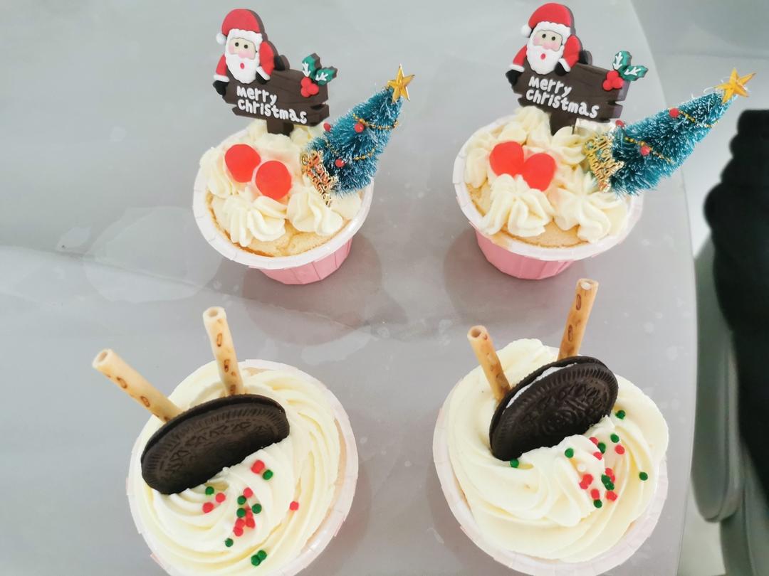 纸杯蛋糕 8寸戚风蛋糕的量