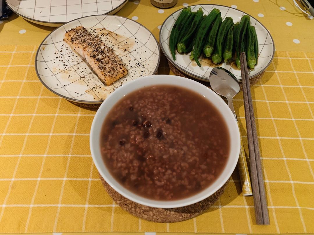 红茶的简餐
