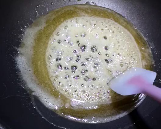 香香脆脆炒米糖的做法 步骤3