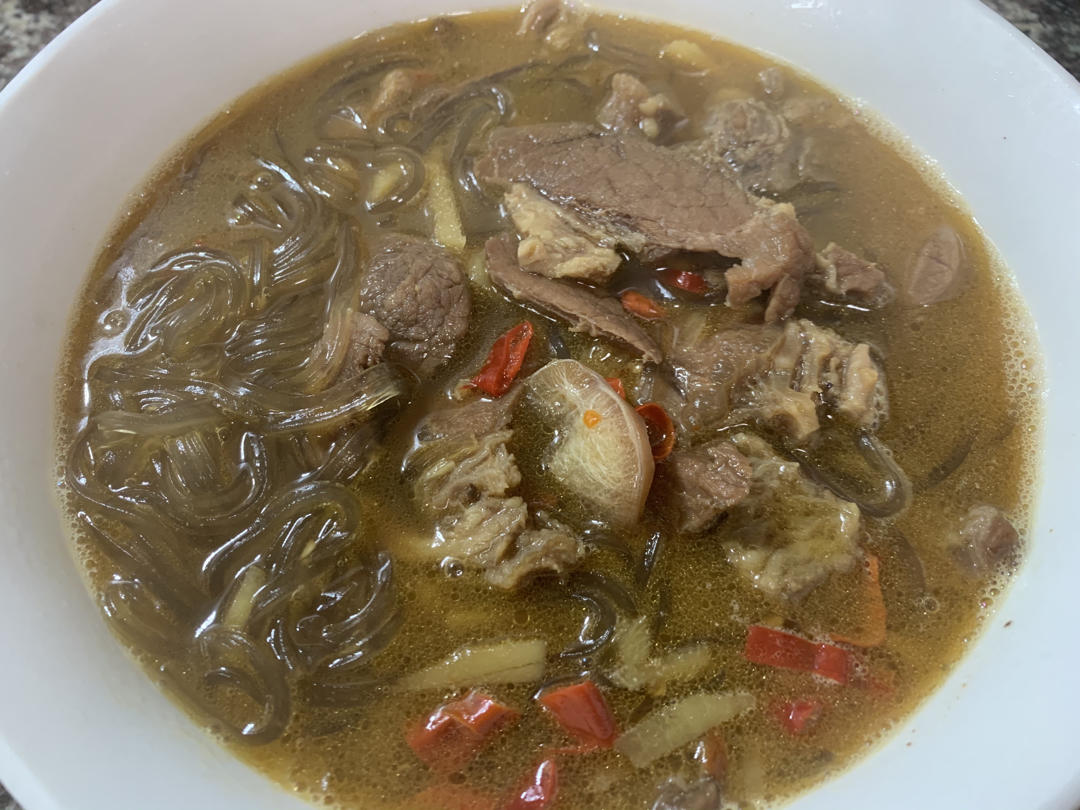 牛肉粉丝汤