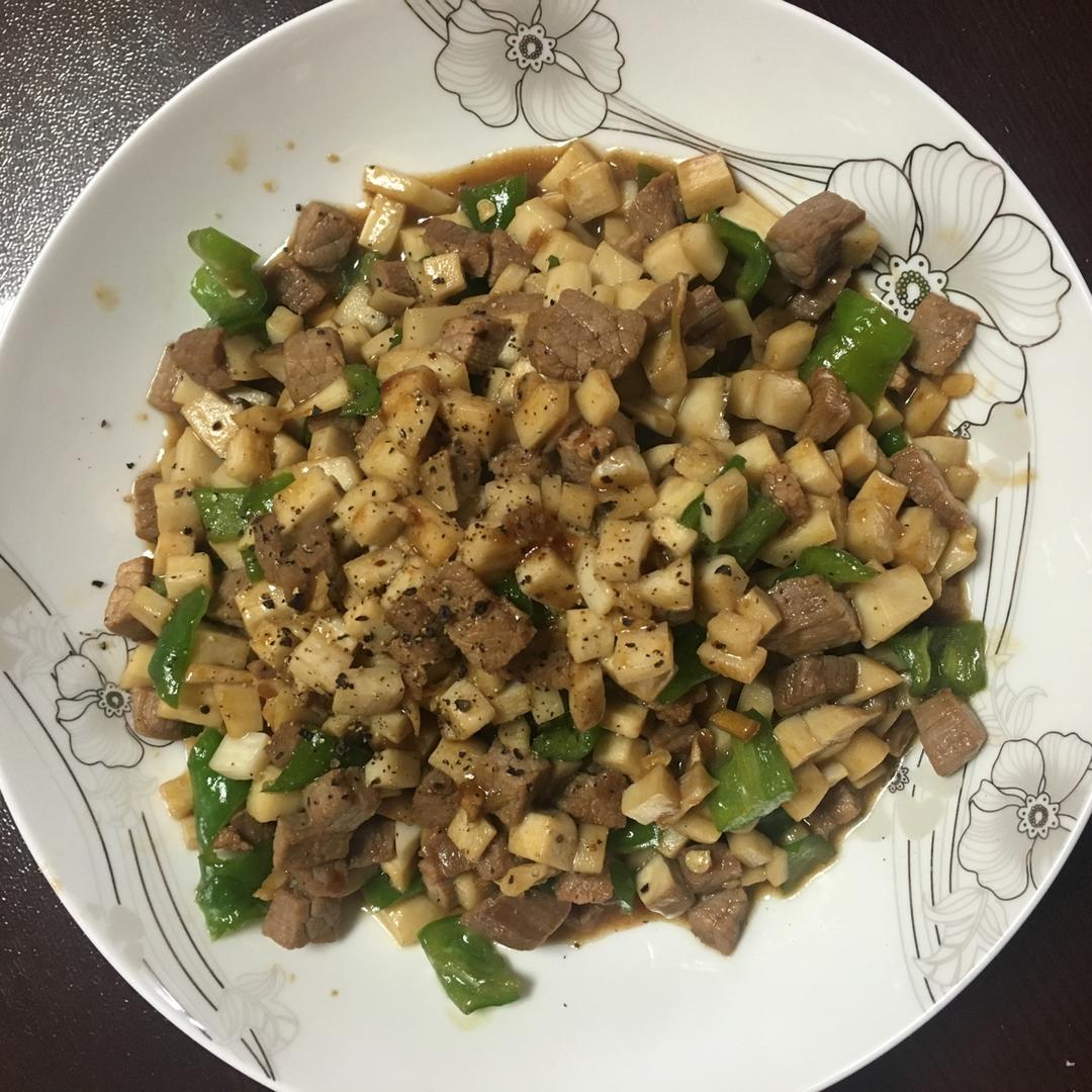 家常菜~杏鲍菇烧牛肉粒