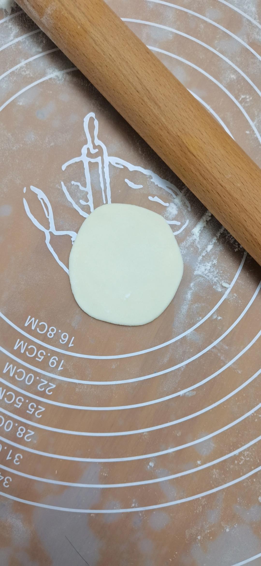 手工揉面三分钟，又韧又薄又好包的饺子皮