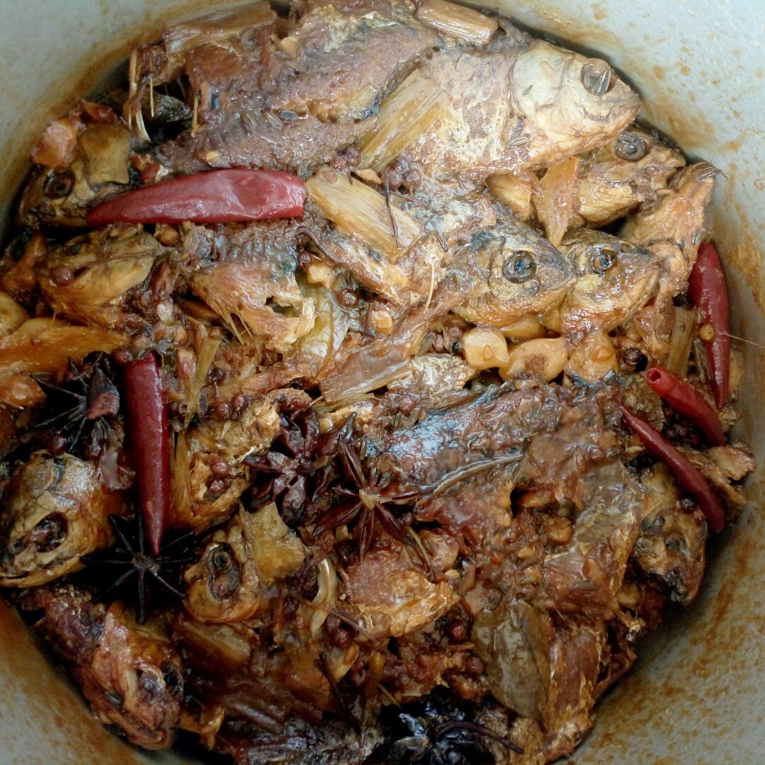 夕丶花开半夏做的焖糟鱼