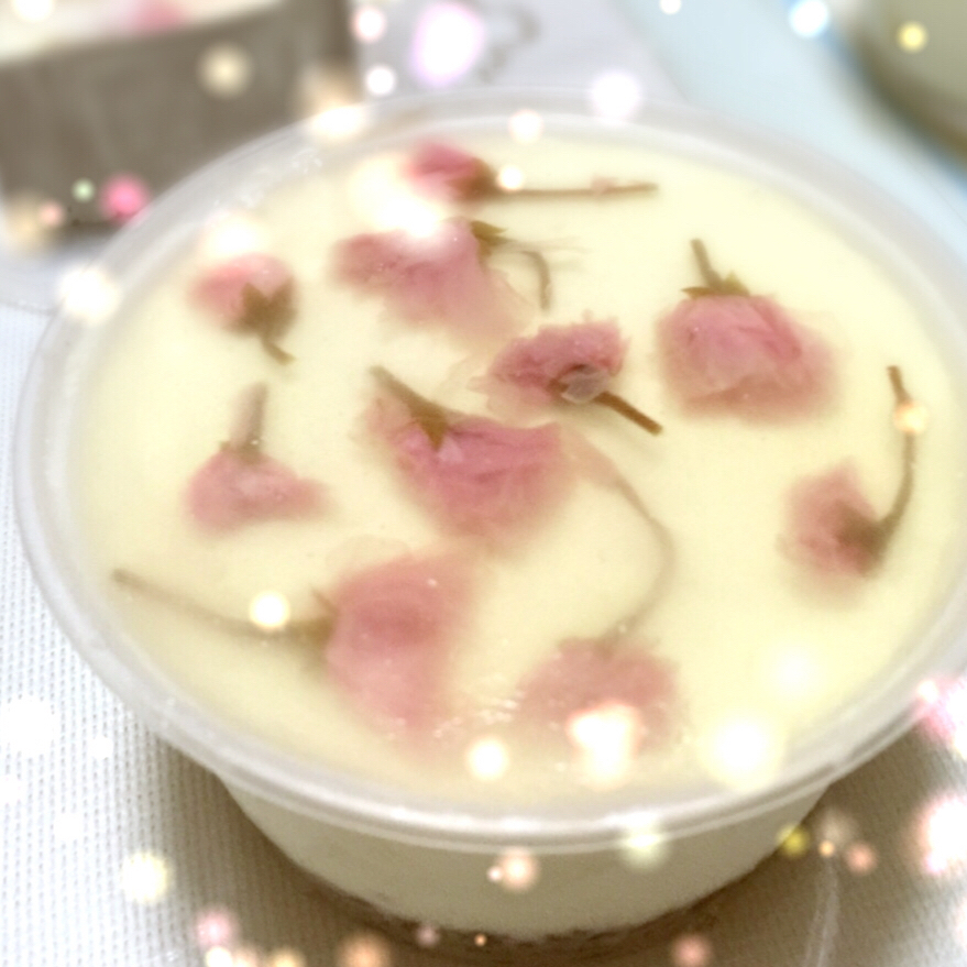 樱花慕斯蛋糕