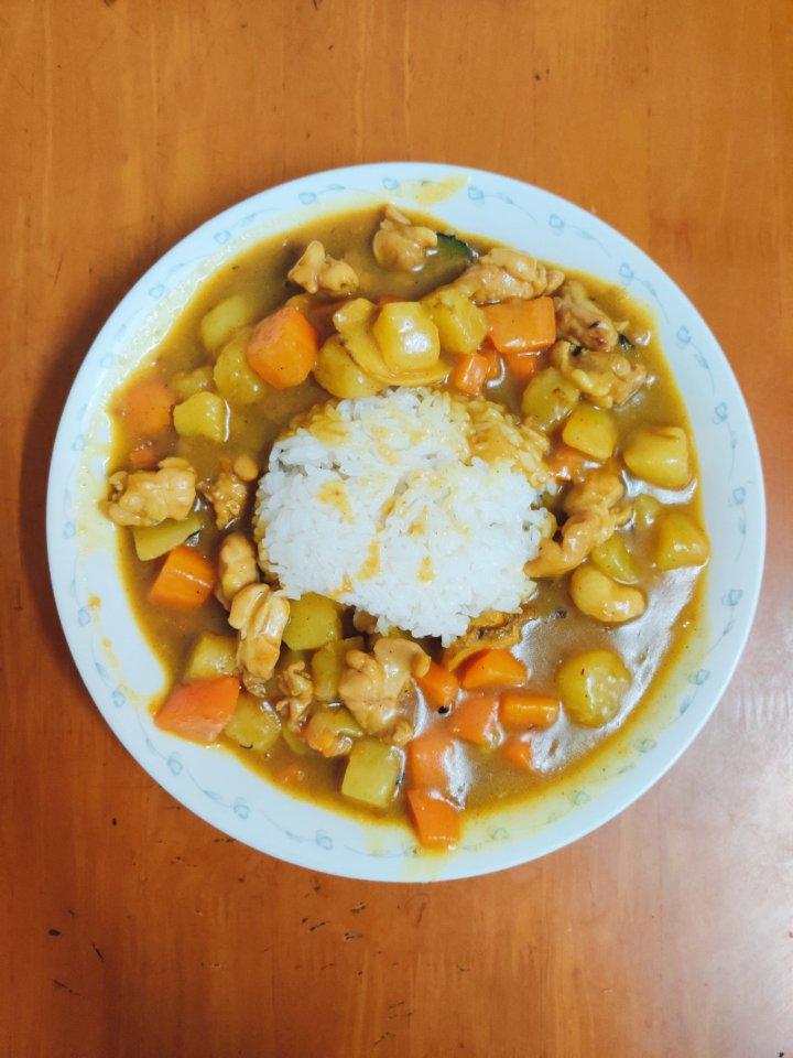 咖喱鸡肉饭