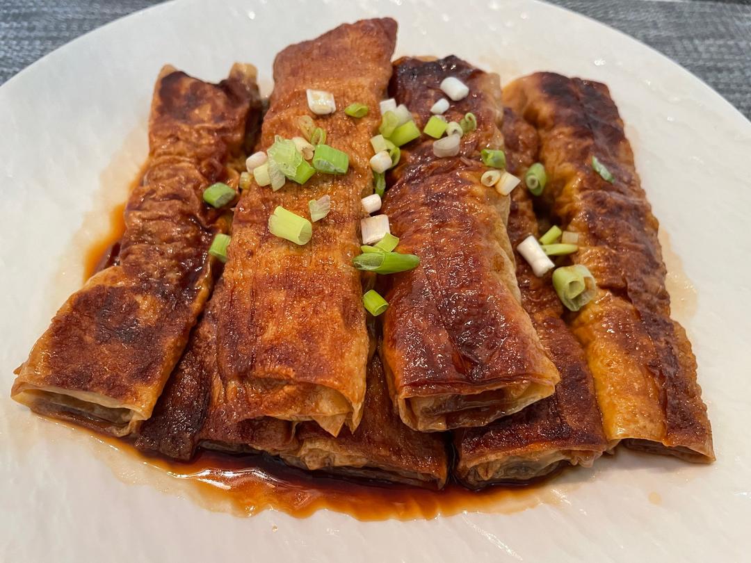 豆腐皮笋丁肉卷的做法