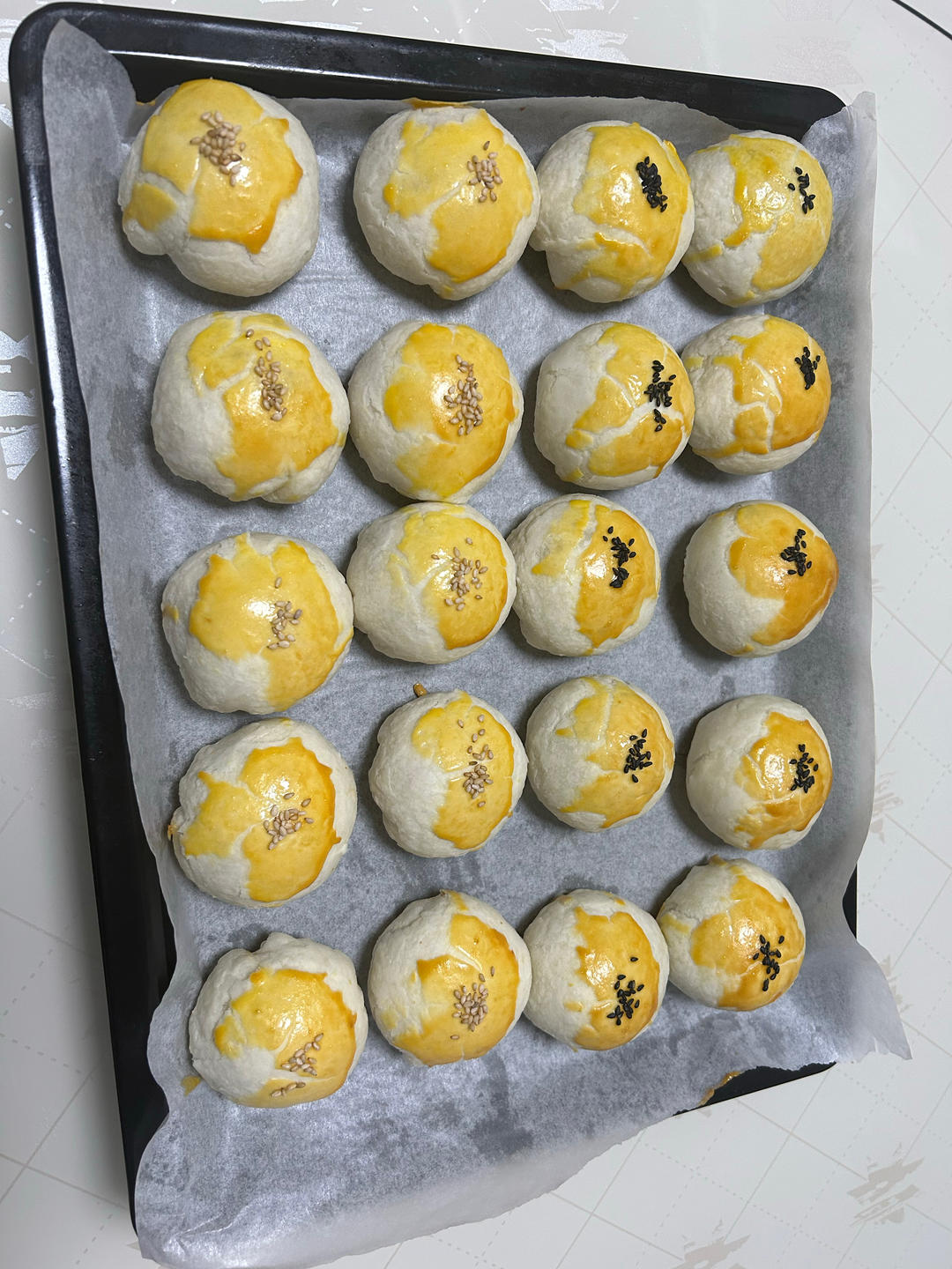 《Tinrry+》蛋黄酥