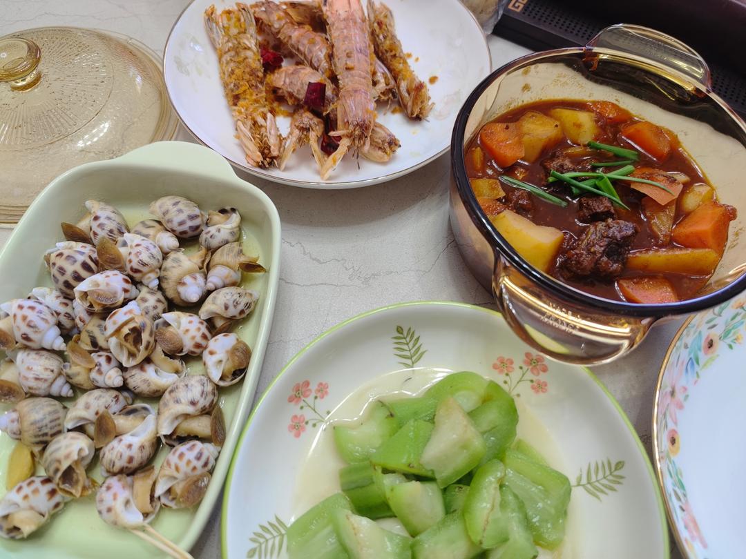 香喷喷炖牛腩
