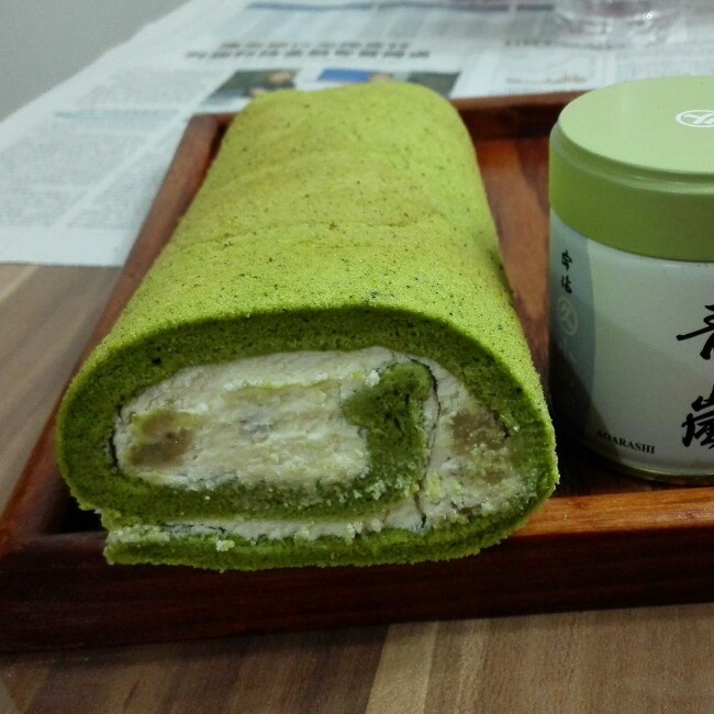 抹茶戚风蛋糕卷